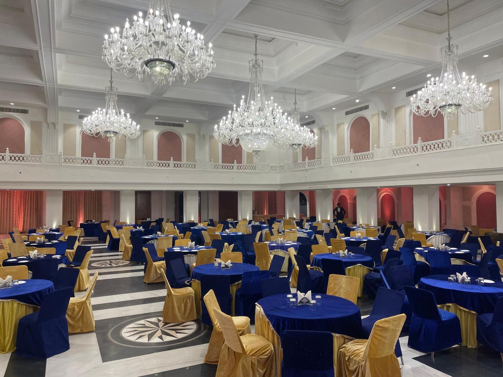 Mewar Palace Resort And Spa Udaipur Exteriör bild
