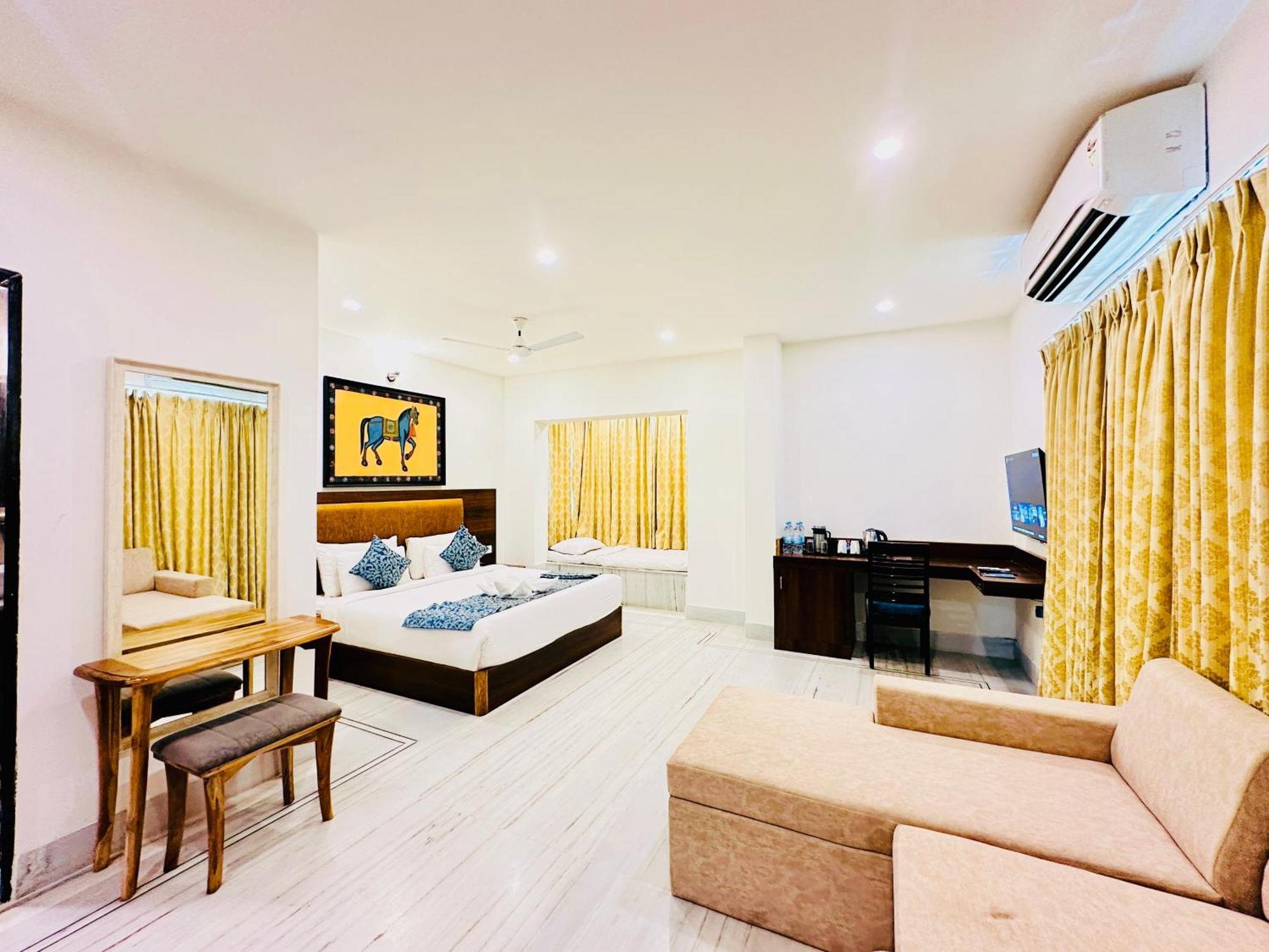 Mewar Palace Resort And Spa Udaipur Exteriör bild